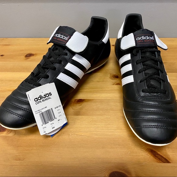 Adidas Copa Mundial Shoes - Picture 6 of 10